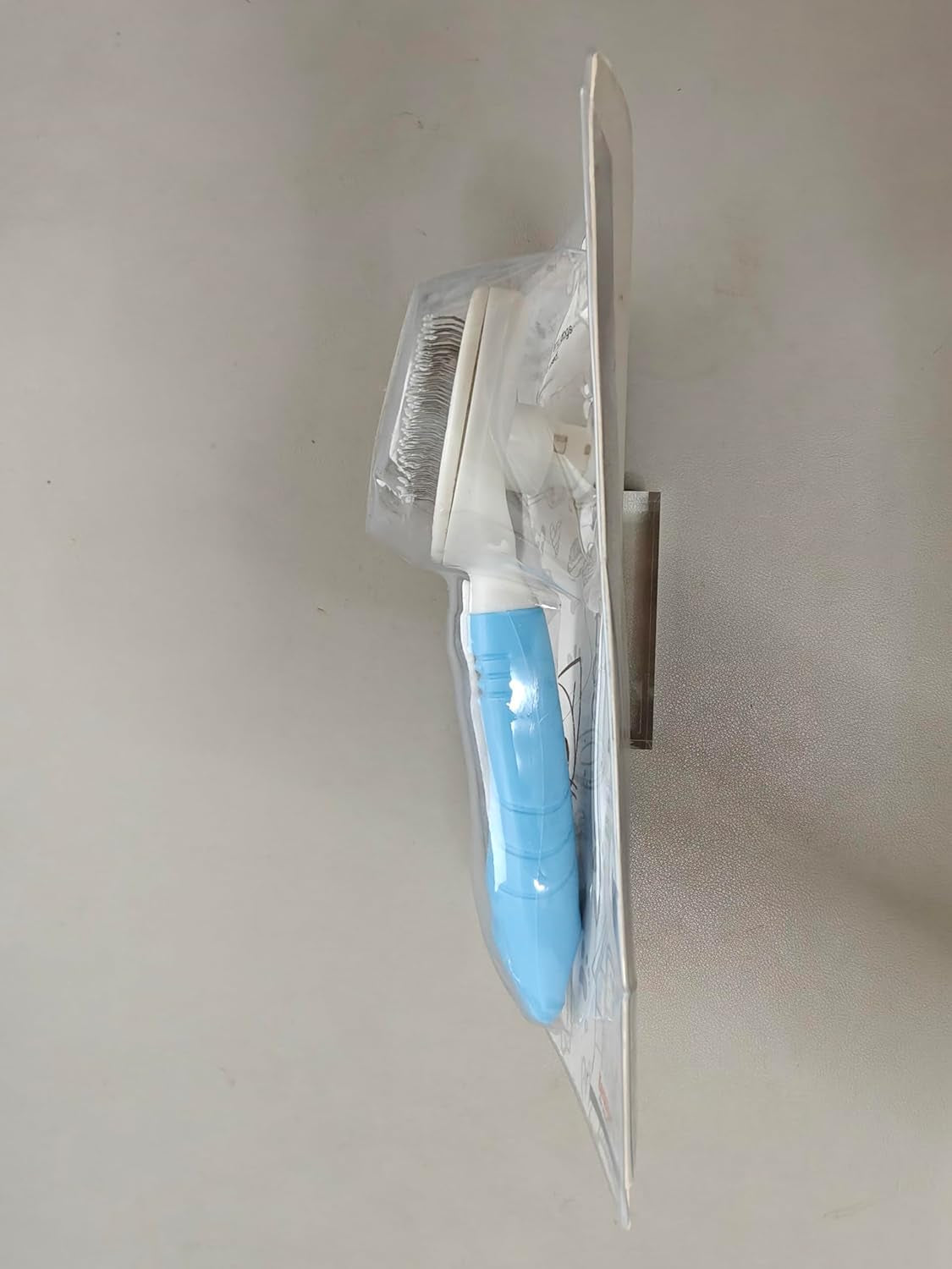 Self-Cleaning Slicker Brush for Effective Shedding and Grooming, Ideal for Removing Loose Undercoat and Mats in Short and Long-Haired Pets (Blue)